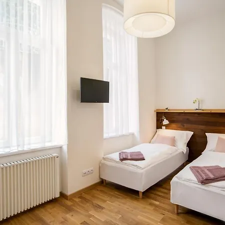 Apartman Karlovarska Marianske Lazne Exterior photo