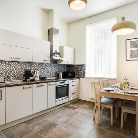 Apartman Karlovarska Marianske Lazne Exterior photo