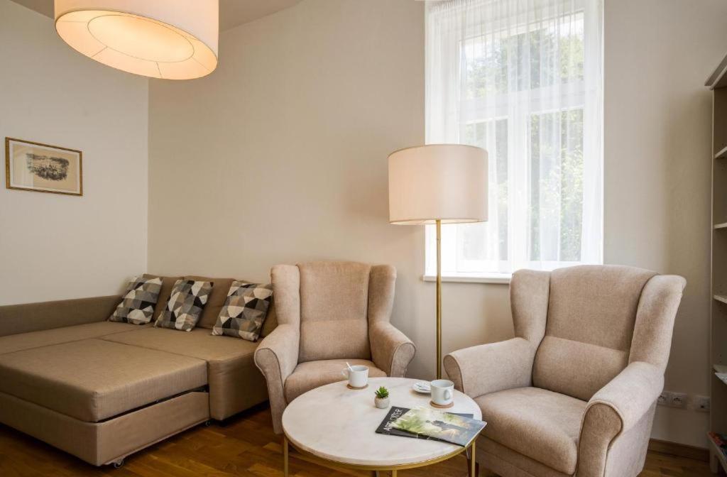 Karlovarska Apartment